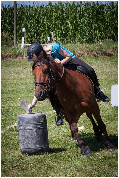 Mounted Games 082
